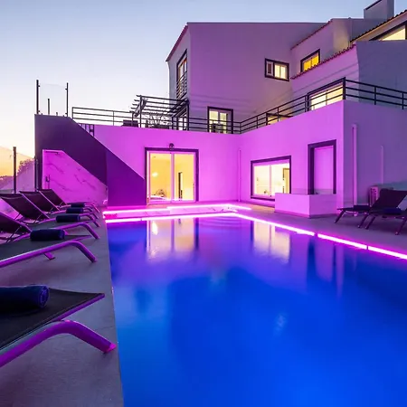 Holiday Home In Algarve With Private Pool * ペラ