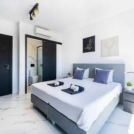 Fabulous Villa, Stunning Sea Views Pera